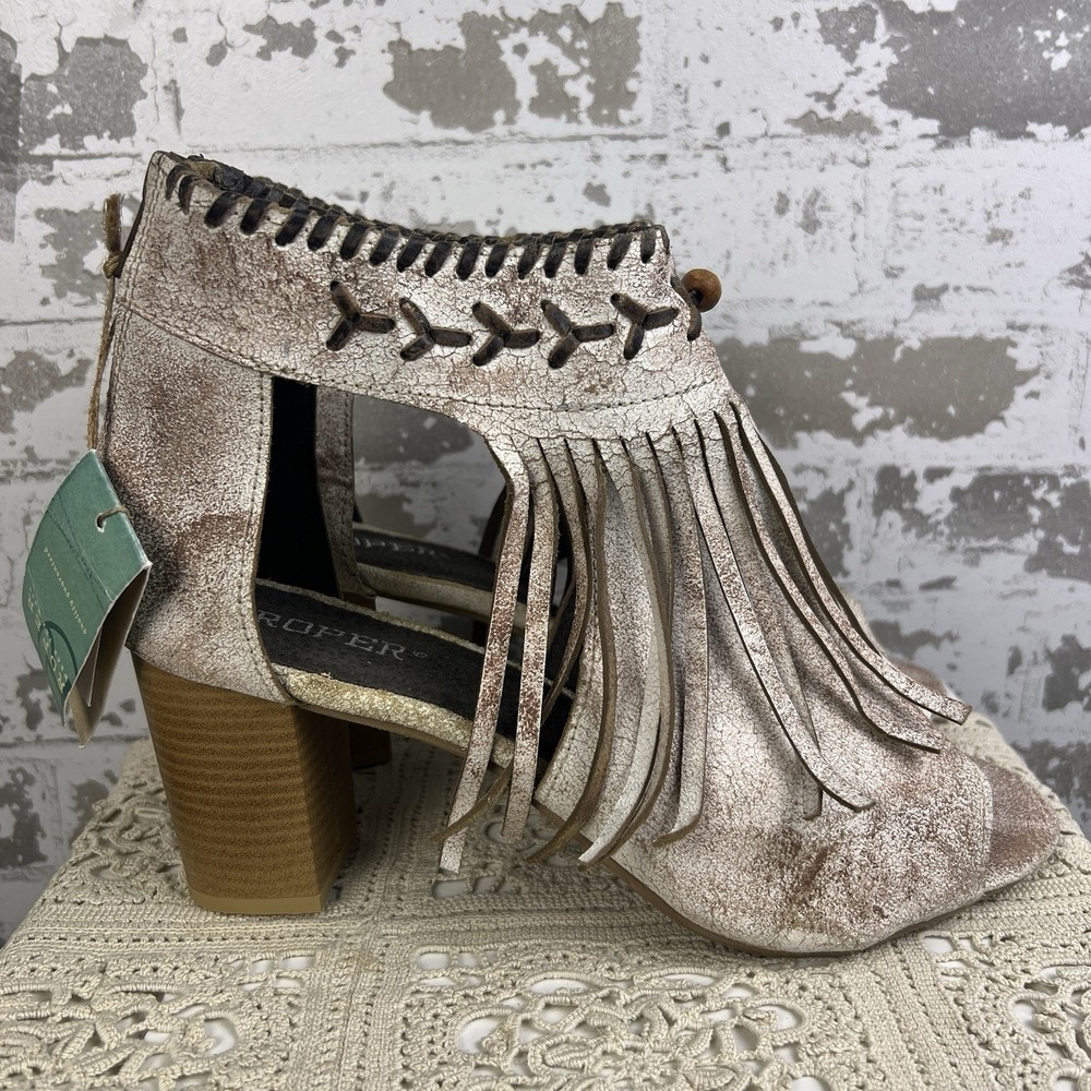 Roper Leather Sandals 10 Bettina Fringe Boho Open Toe Chunky Heel Whitewash Tan